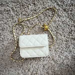 Amazon Quilted Mini Belt Bag